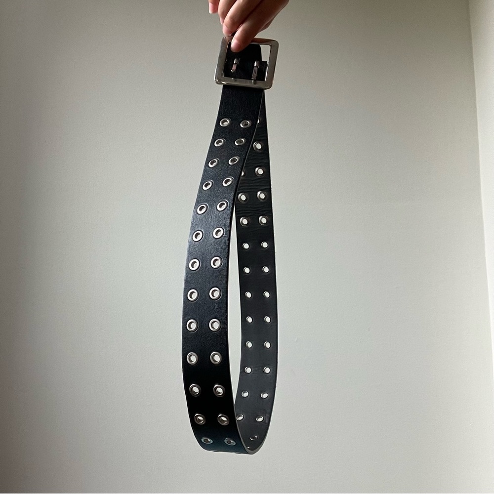 Black Grommet Belt